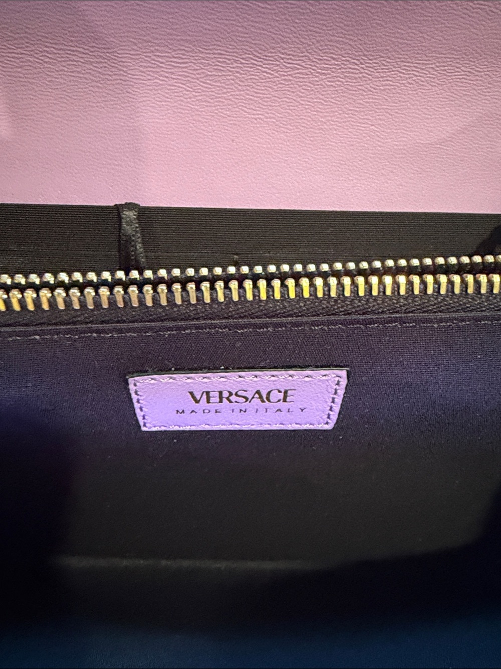 NWT Versace Metallic Pink Clutch with Gold Medallion - Picture 8 of 9